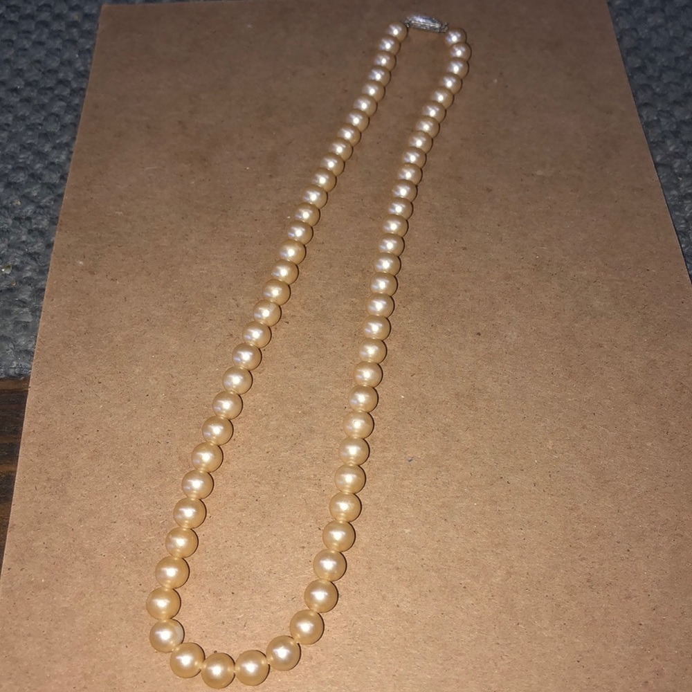 Vintage Richelieu necklace antique